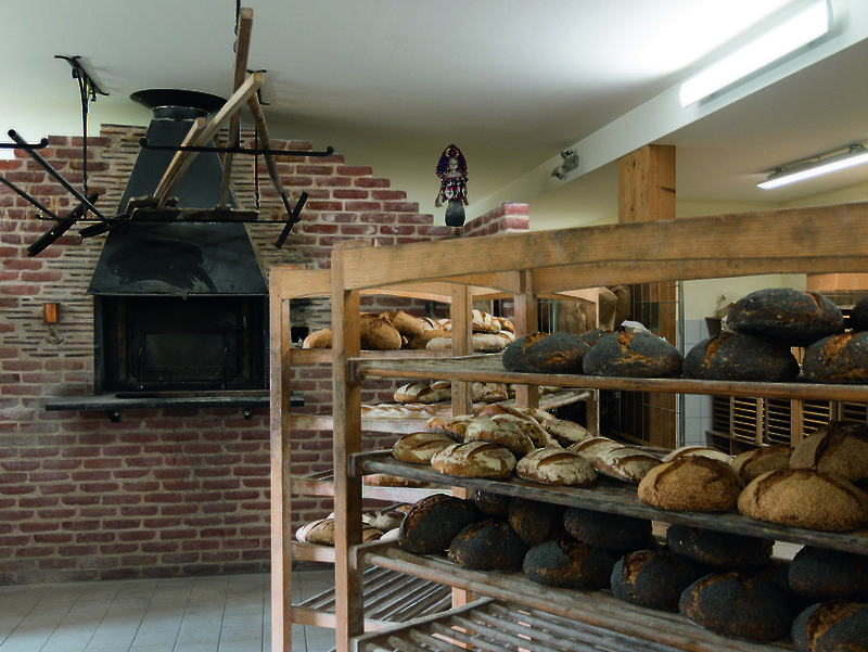 Die Bäckerei Turlupain verfügt über zwei Backstein­-Speicheröfen: einen für Brot, der andere für Gebäck. © Basile Lacroix